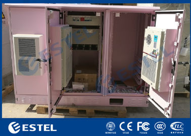 Baía triplicar-se IP55 que submete o cerco exterior das telecomunicações/o armário refrigerando condicionador de ar cor-de-rosa das portas da cor três