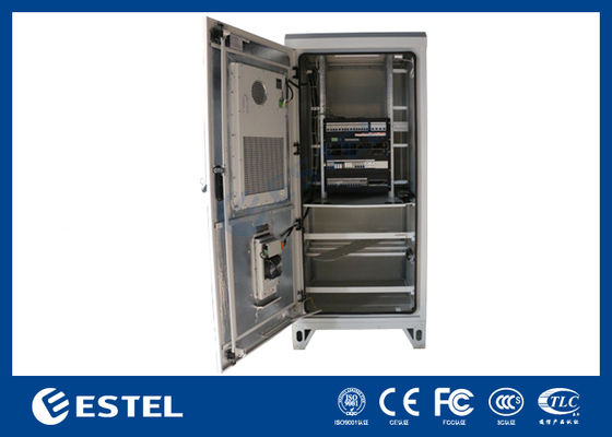 Gabinete de telecomunicações externo 22U IP65 com recursos antifurto e à prova de intempéries