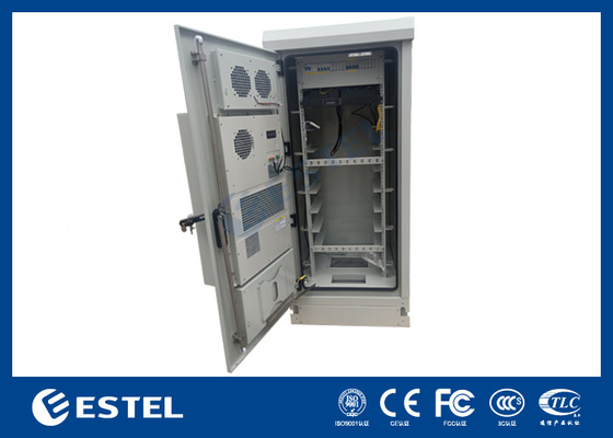 32U IP55 Armário de alimentação integrado exterior com sistema de distribuição e monitoramento de energia