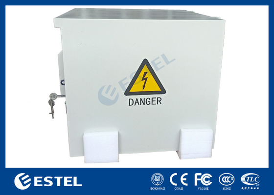 Armário de Telecomunicações Exteriores de Revestimento em Pó de Poliéster Com Dois Ventiladores AC220V 50Hz ET6060500A-9U