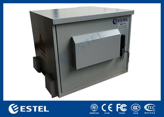 Armário de Telecomunicações Exteriores de Revestimento em Pó de Poliéster Com Dois Ventiladores AC220V 50Hz ET6060500A-9U