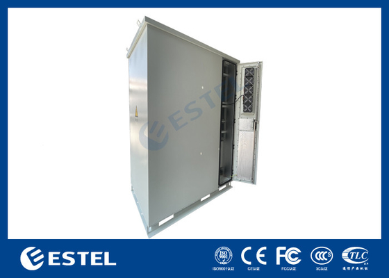 Armário de telecomunicações exterior à prova d'água de três baías com ventilador de arrefecimento integrado com sistema UPS