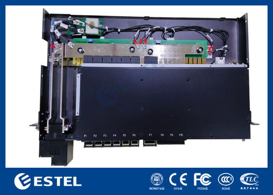 Sistema de retificador de corrente contínua montado em rack modular para aplicações redundantes de telecomunicações e energia industrial