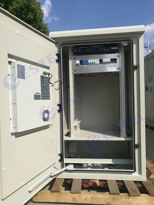 Condicionador de ar da C.C. que refrigera a fonte de alimentação do cerco da montagem de Polo com 21U cremalheira de 19 polegadas