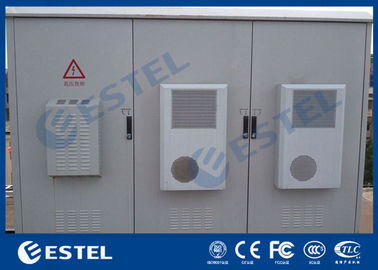 Abrigo exterior das telecomunicações da baía do armário de poder IP55 três com refrigerar do condicionador de ar